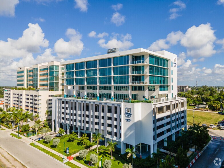 More Photos Of 2820 NE 214th St, Aventura Loft Creative Space For Sale