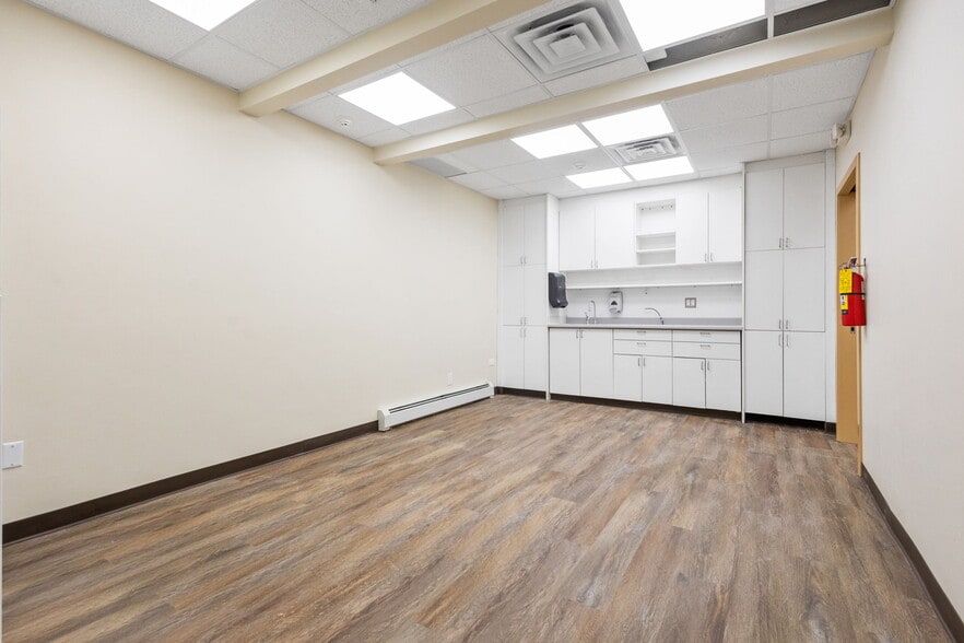 More Photos Of 311 N Midland Ave, Nyack Medical For Lease