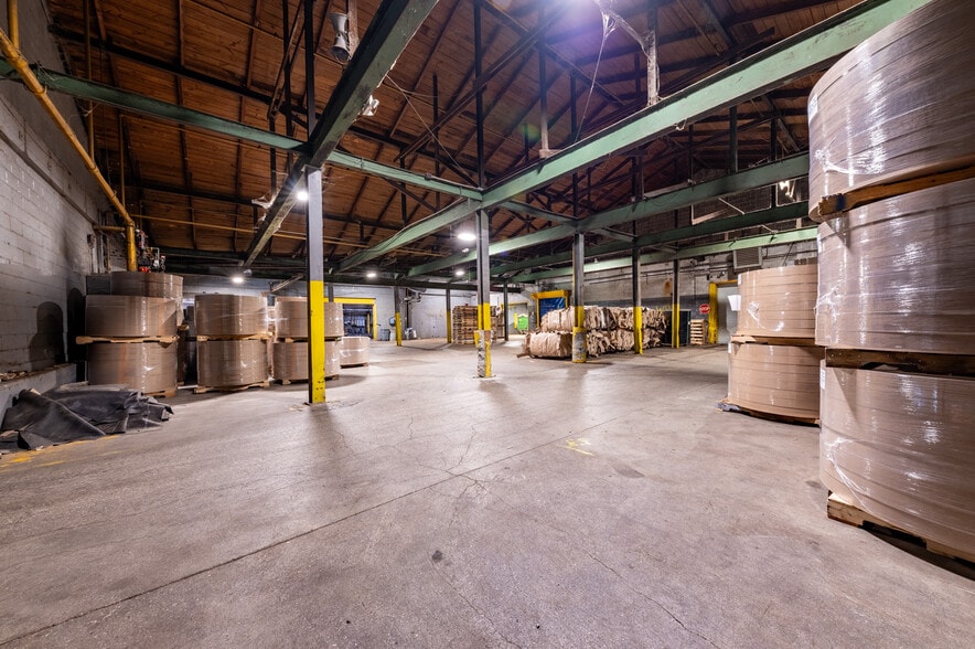 More Photos Of 164 Eyster Rd, Halltown Manufacturing For Lease