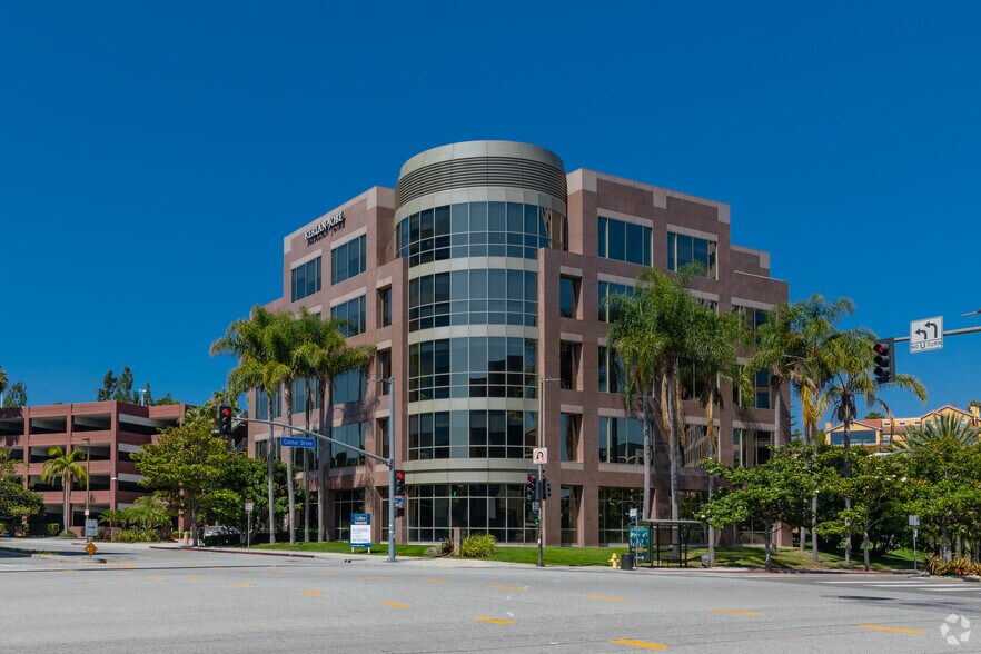 Primary Photo Of 6801 Park Terrace Dr, Los Angeles Medical For Lease