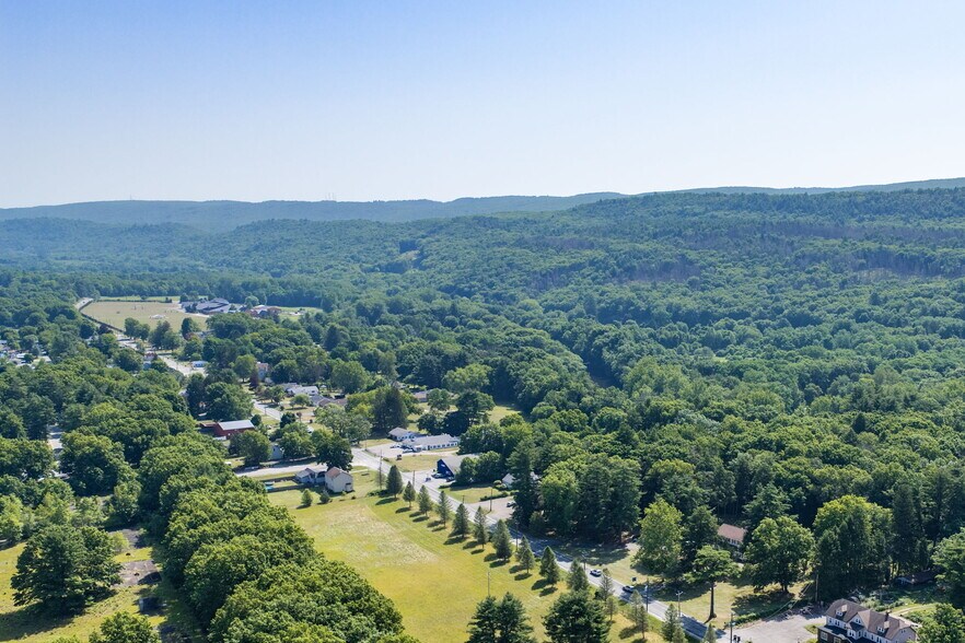 More Photos Of 7 Decker Ln, Port Jervis Multifamily For Sale