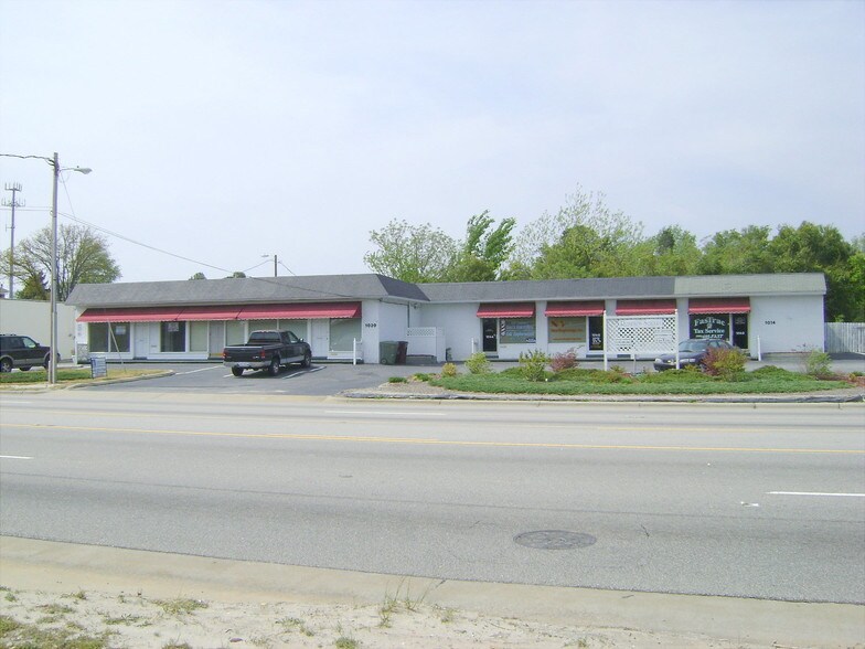 More Photos Of 1014-1020 Robeson St, Fayetteville Storefront Retail Office For Lease