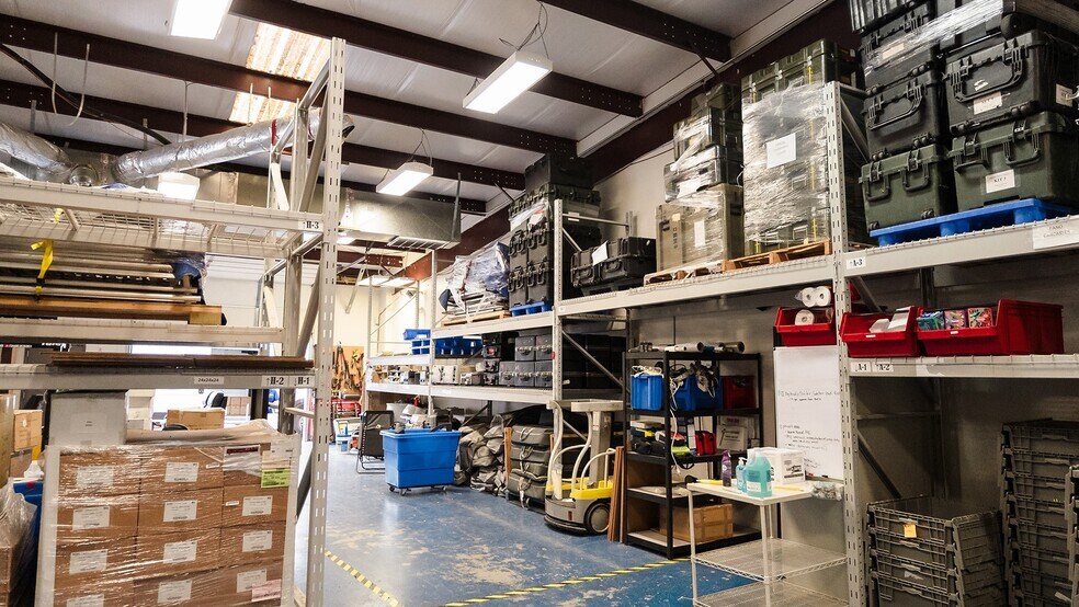 More Photos Of 2001 Windy Ter, Cedar Park Light Distribution For Sale