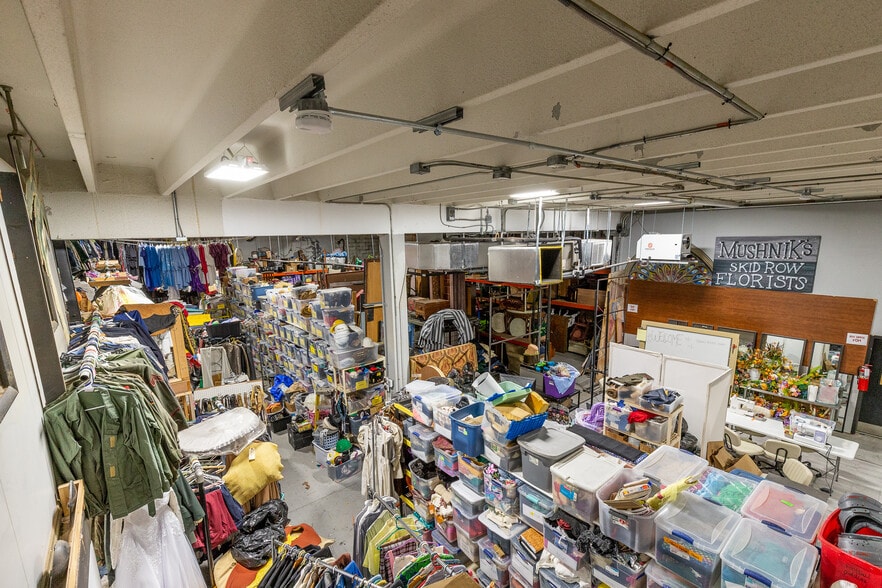 More Photos Of 2169 10th St, Sarasota Warehouse For Sale
