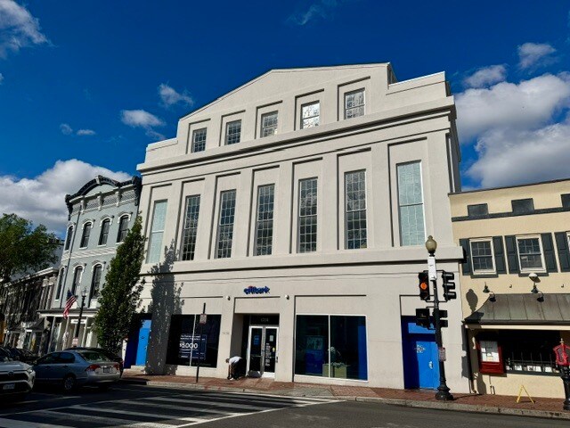 More Photos Of 1258 Wisconsin Ave NW, Washington Storefront For Lease