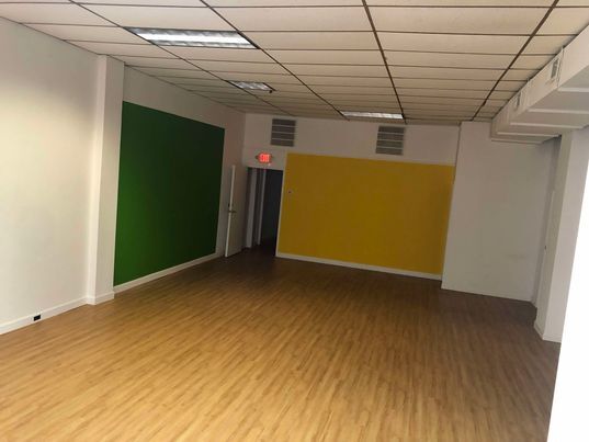 More Photos Of 112-116 W Broad St, Falls Church General Retail For Sale