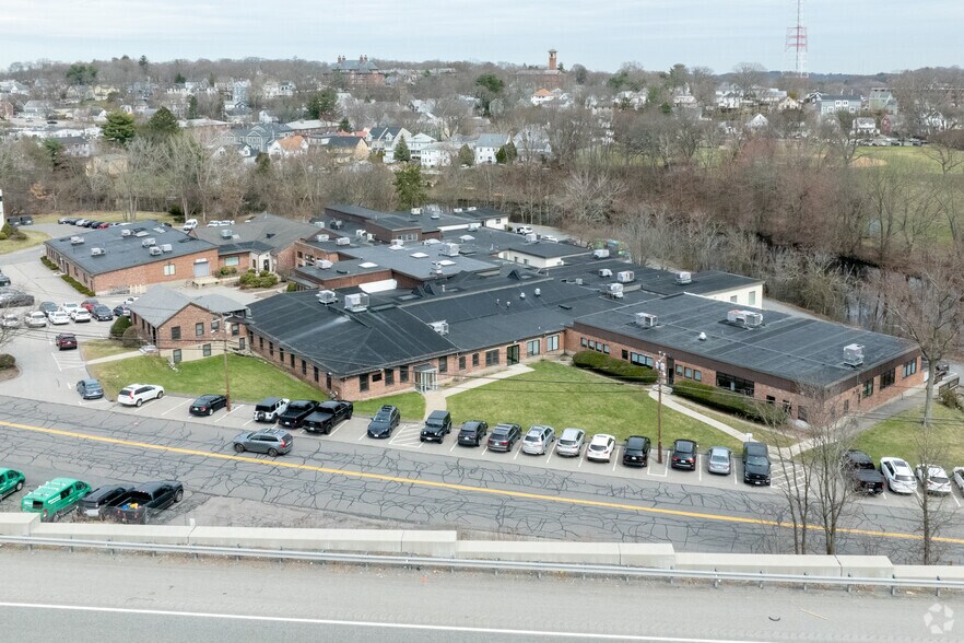 More Photos Of 220 Reservoir St, Needham Office For Lease