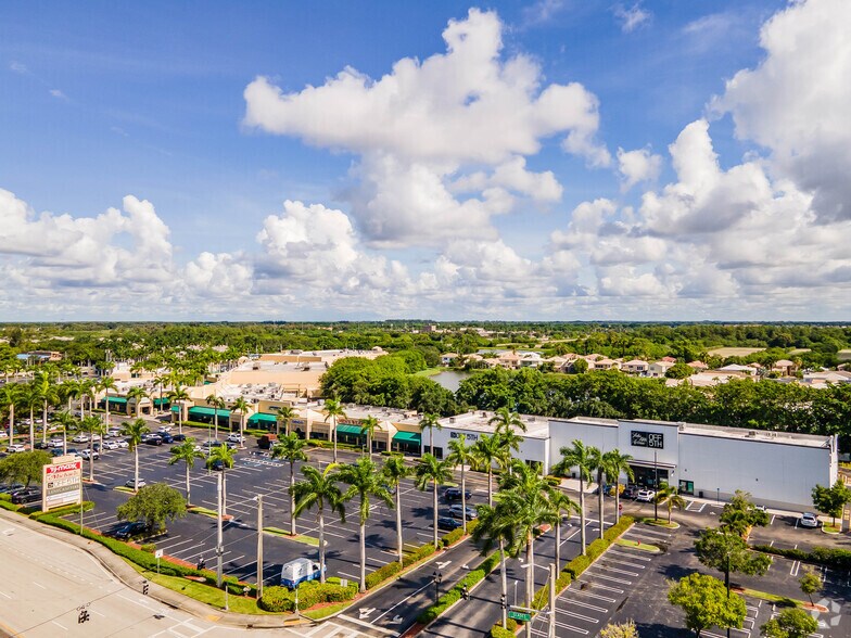 More Photos Of 8903 W Glades Rd, Boca Raton Unknown For Lease