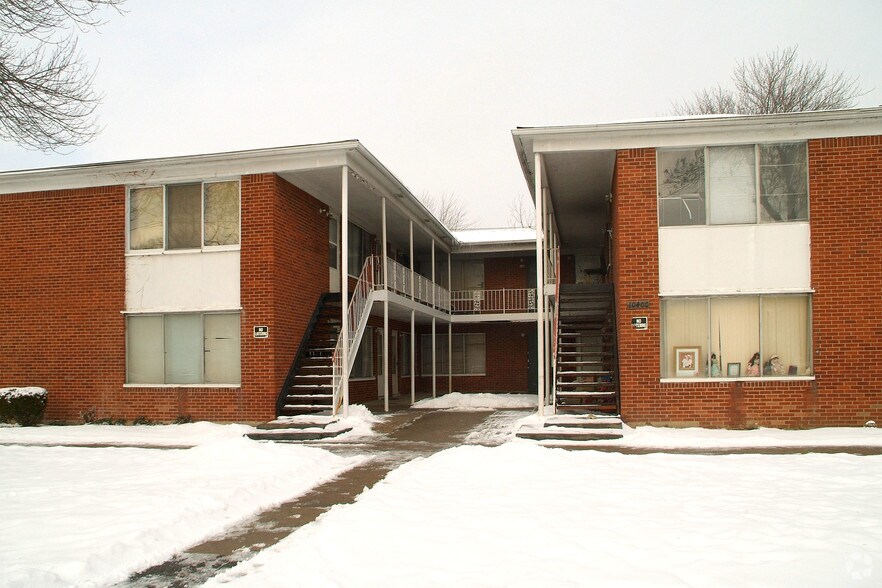 More Photos Of 10400 Whittier St, Detroit Apartments For Sale