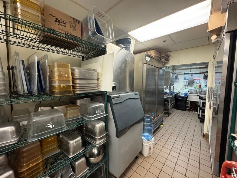 More Photos Of , Omaha General Retail For Sale