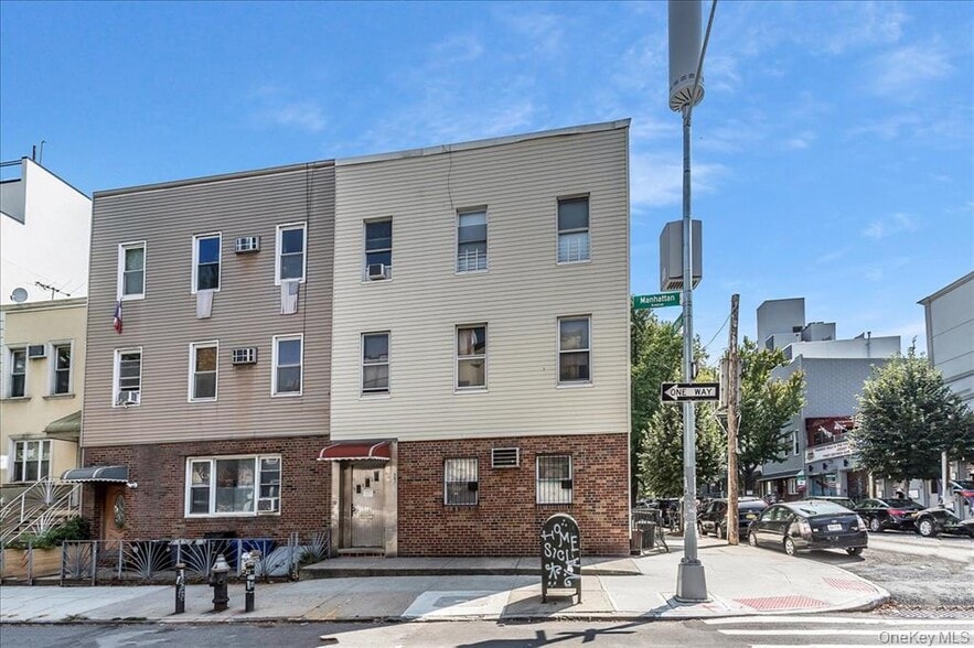 More Photos Of 382 Manhattan Ave, Brooklyn Apartments For Sale