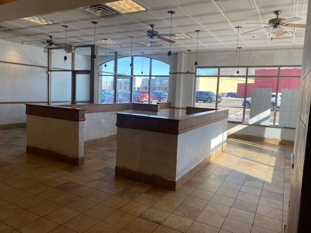 More Photos Of 3456 NE Circle Dr, Rochester Unknown For Lease