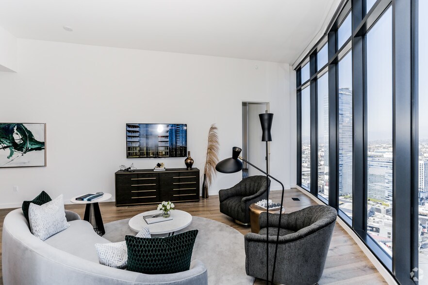 More Photos Of 1200 S Figueroa St, Los Angeles Apartments For Lease