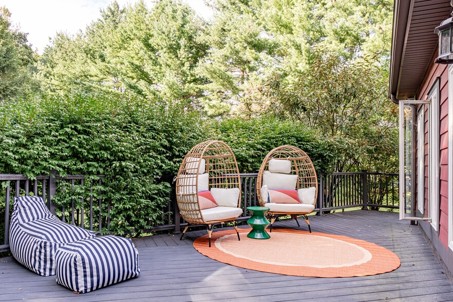 More Photos Of 37 Patricia Dr, Pleasant Valley Specialty For Sale