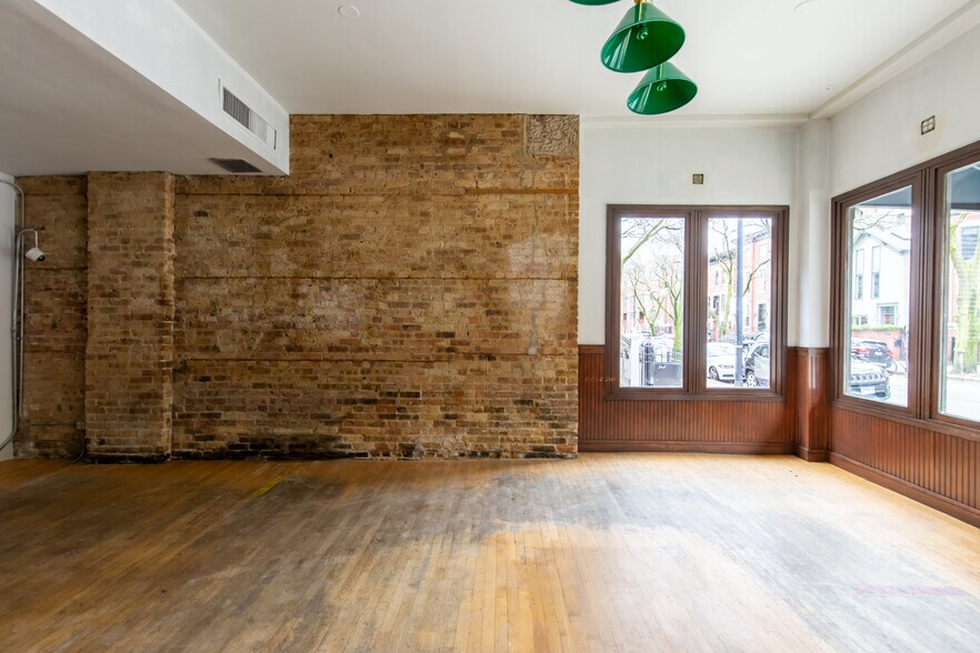 More Photos Of 1935 N Sedgwick St, Chicago Apartments For Lease