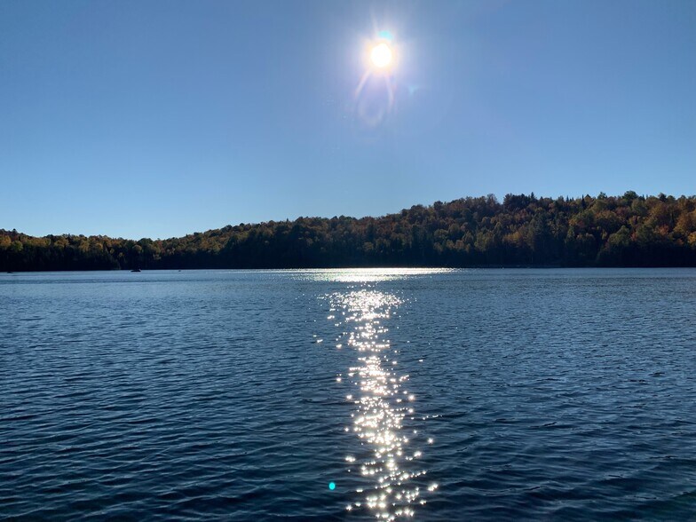 More Photos Of Ch Chemin du Lac-La Salle, Val-morin Land For Sale