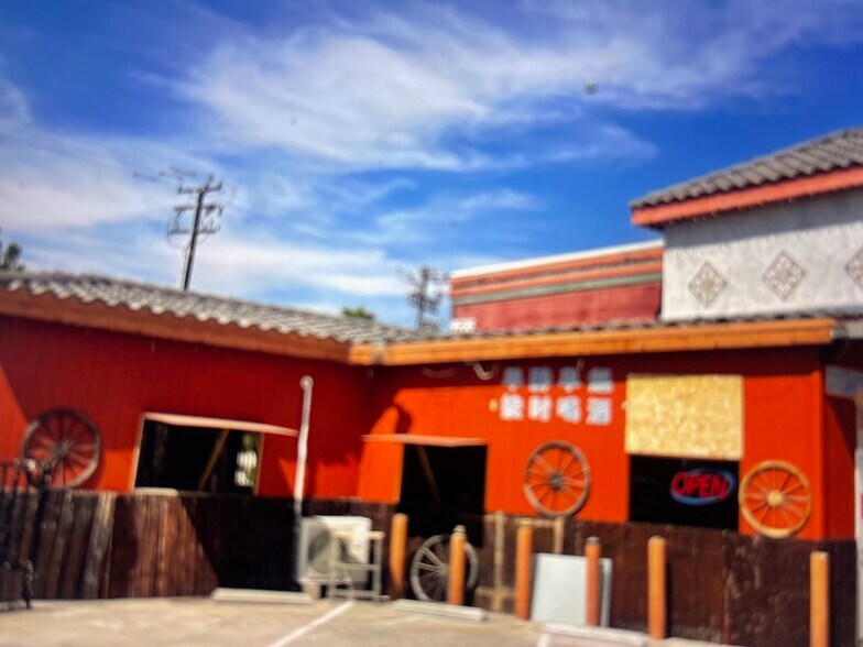 More Photos Of 9936-9944 Lower Azusa Rd, El Monte General Retail For Lease