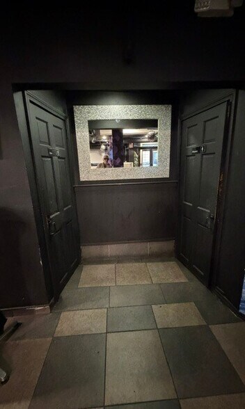 More Photos Of 1269 Massachusetts Ave, Dorchester Restaurant For Sale