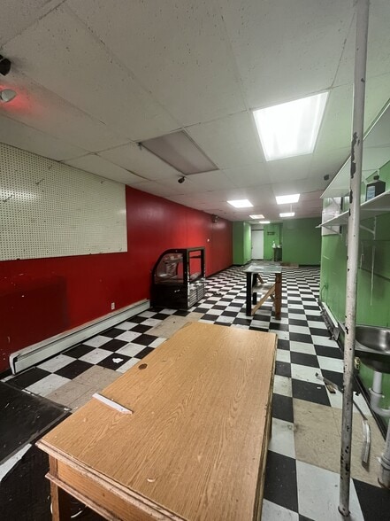 More Photos Of 966 State St, New Haven Storefront Retail Residential For Lease