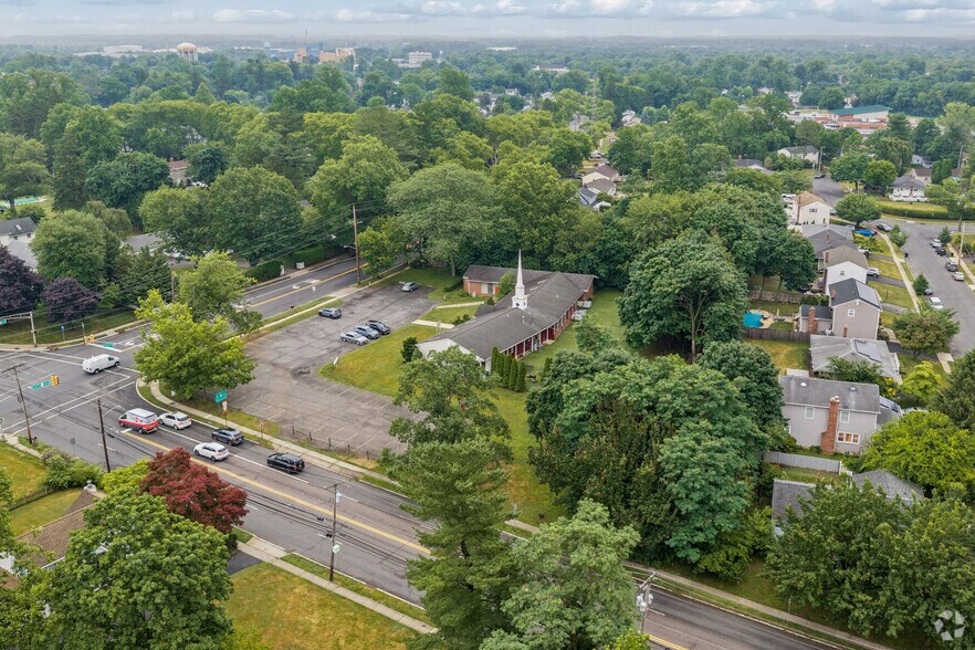More Photos Of 200 Park Ave, Freehold Religious Facility For Sale