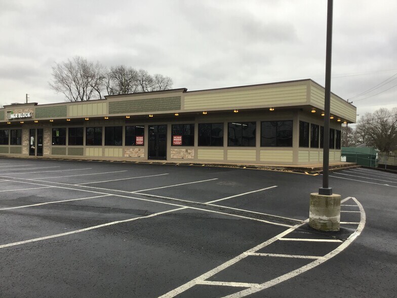 More Photos Of 3300-3314 Gallatin Pike, Nashville Unknown For Lease