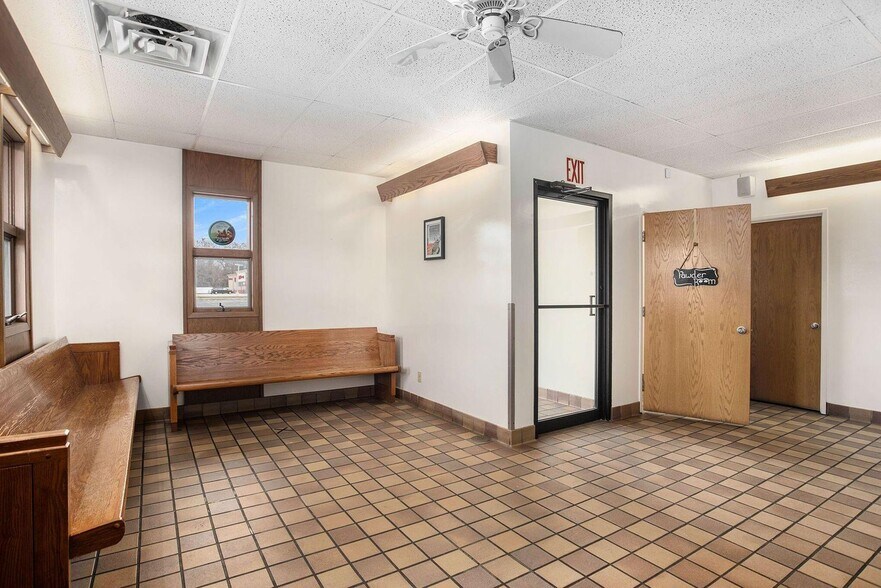 More Photos Of 2007 E Apple Ave, Muskegon Medical For Sale