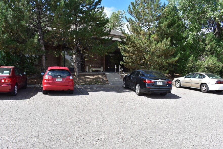 More Photos Of 7860 E Berry Pl, Englewood Office For Lease