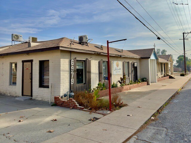 More Photos Of 6979 Palm Ave, Highland General Retail For Sale