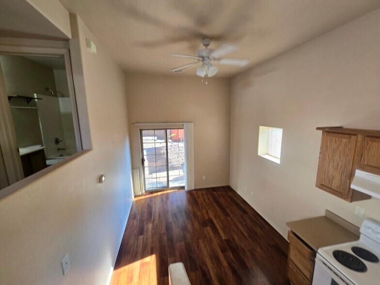 More Photos Of 819 W Gurley St, Prescott Apartments For Sale