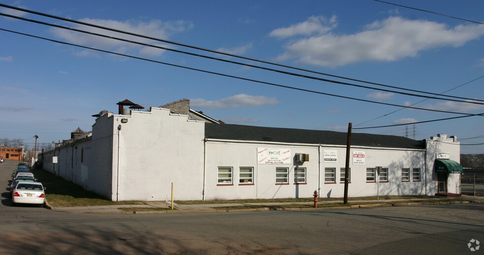 More Photos Of 522 Cortlandt St, Belleville Industrial For Sale