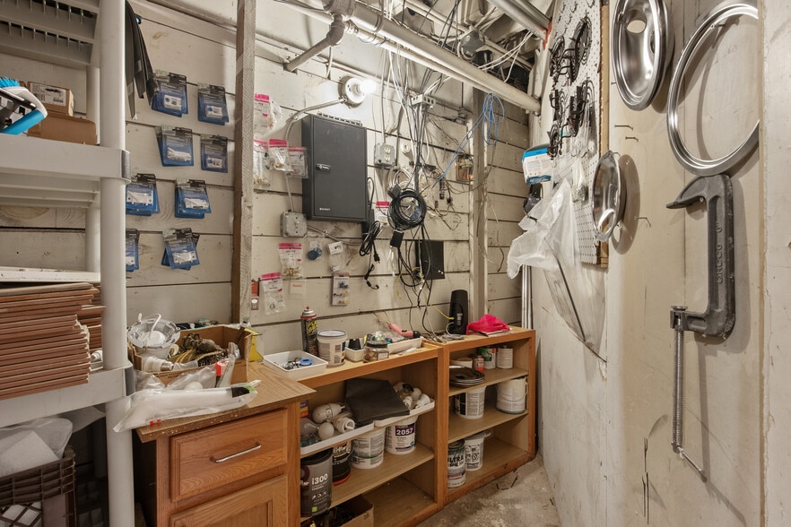 More Photos Of 1000 Bellevue Ave, Syracuse Apartments For Sale