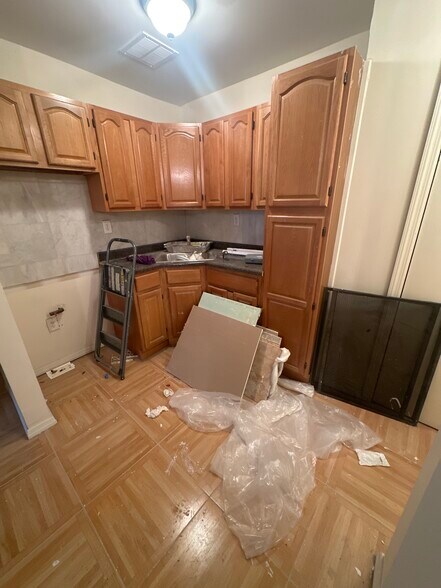 More Photos Of 6910 Avenue U, Brooklyn Multifamily For Sale