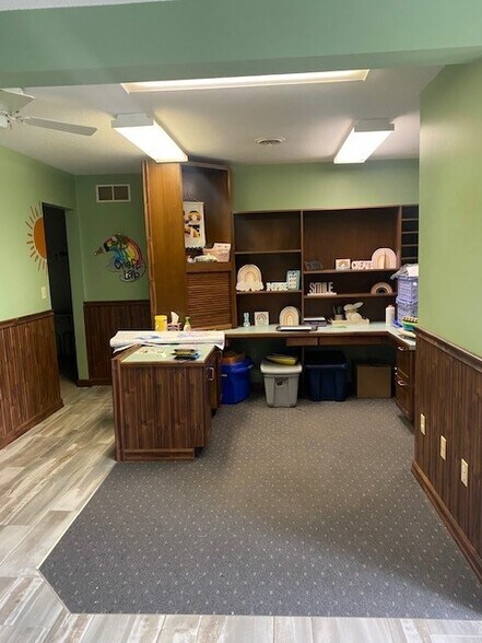 More Photos Of 424 1st Ave SE, Stewartville Office For Sale