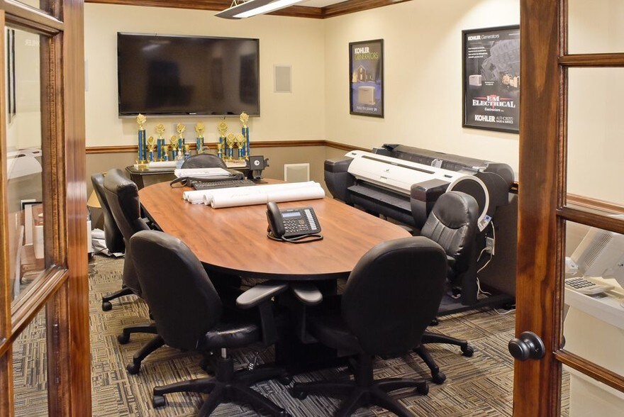 More Photos Of 80 Merriam Ave, Newton Warehouse For Sale