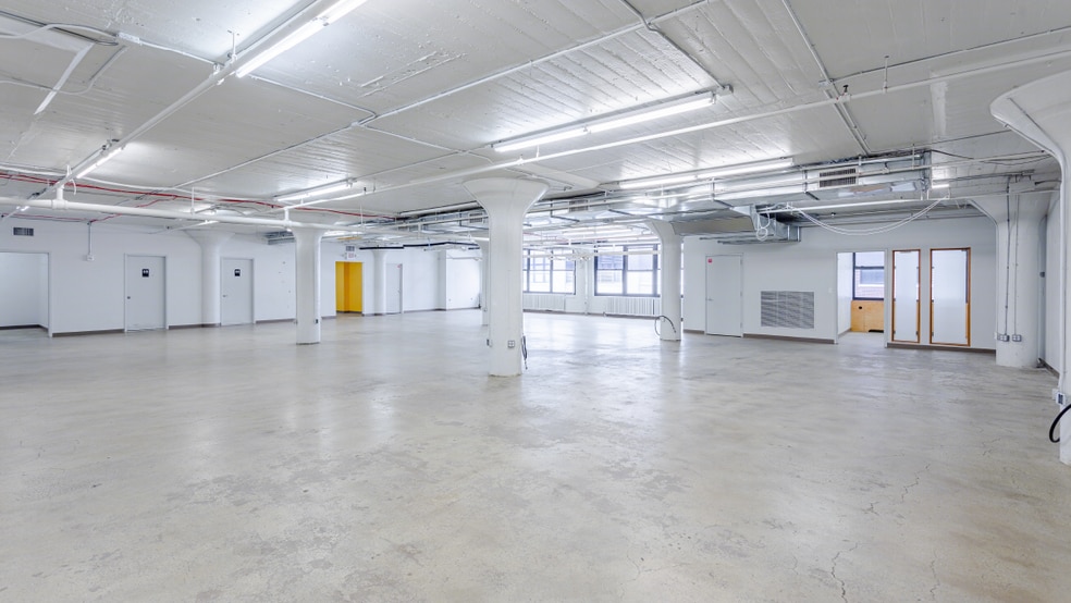 More Photos Of 31-00 47th Ave, Long Island City Industrial For Lease