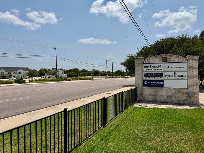 More Photos Of 2526 Blue Meadow Dr, Temple Office For Sale