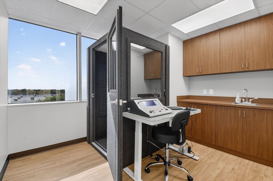 More Photos Of 5150 Linton Blvd, Delray Beach Medical For Lease