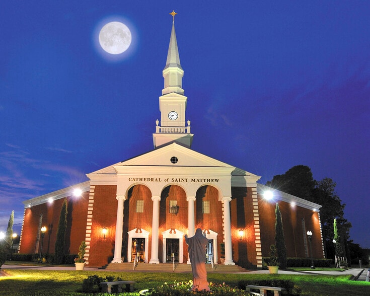 More Photos Of 9101 Airline Dr, Houston Religious Facility For Sale