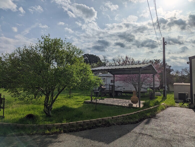 More Photos Of 275 Ayers, Kyle Land For Sale