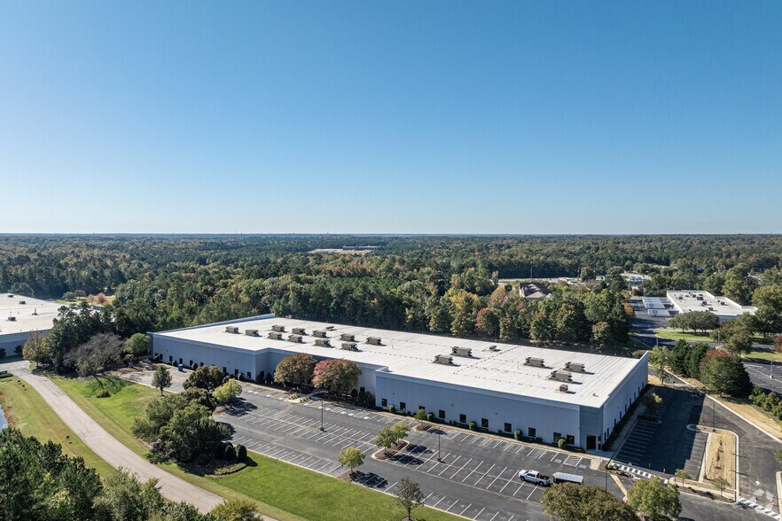 More Photos Of 701 Liberty Way, Chester Distribution For Lease