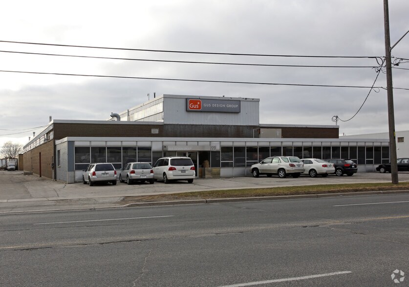 More Photos Of 223 Evans Ave, Toronto Manufacturing For Lease