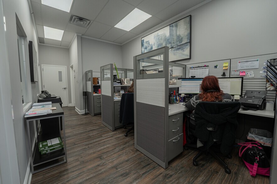 More Photos Of 152 Islip Ave, Islip Medical For Sale