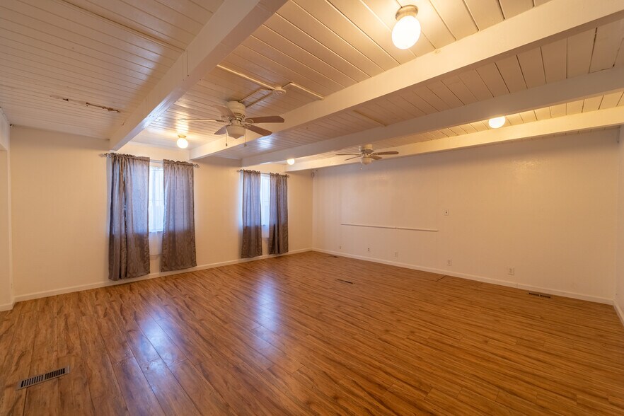 More Photos Of 1107 E Harding Way, Stockton Freestanding For Lease