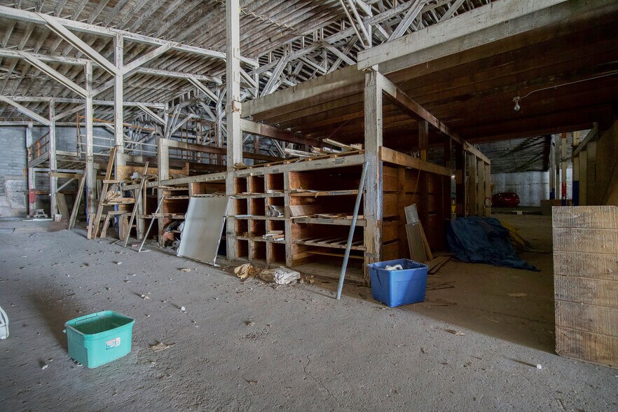 More Photos Of 221 S Walnut Ave, Sidney Warehouse For Sale