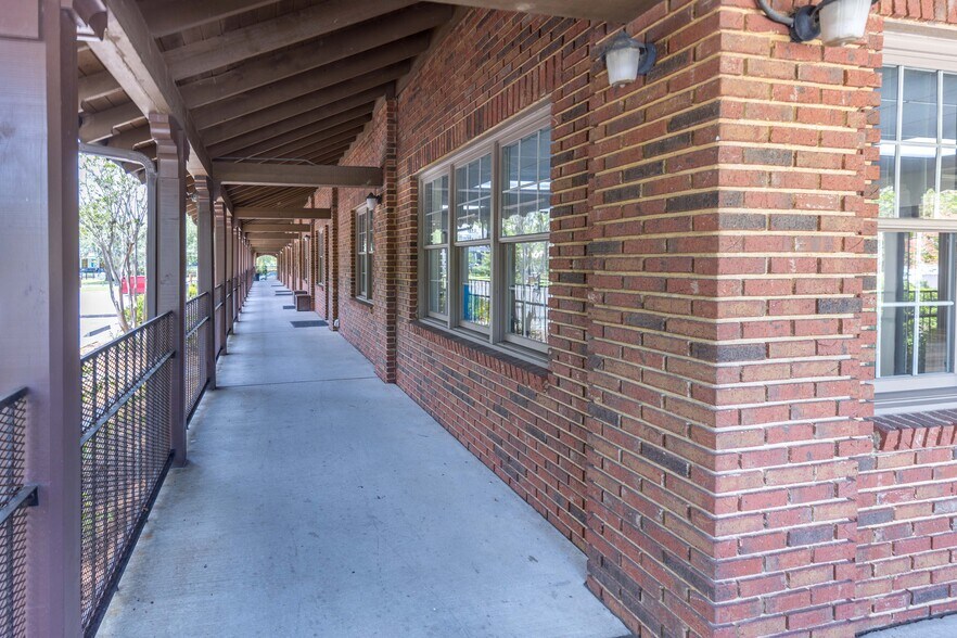 More Photos Of 1100 Stockton St, Jacksonville Religious Facility For Lease