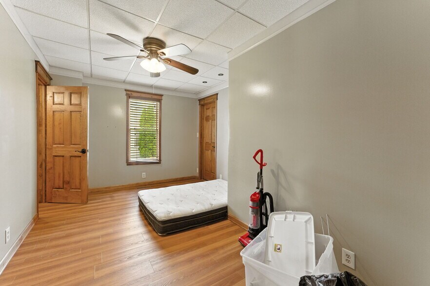 More Photos Of 502 W State St, Hastings Freestanding For Sale