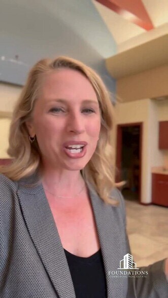 More Photos Of 2221 W 31st St, Lawrence Bank For Lease