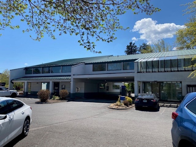 More Photos Of 1701 NE 3rd St, Bend Bank For Lease