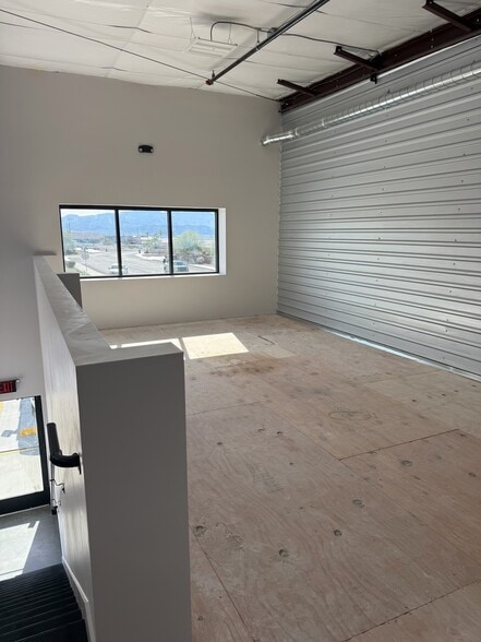 More Photos Of 2995 Kiowa Blvd N, Lake Havasu City Industrial For Lease