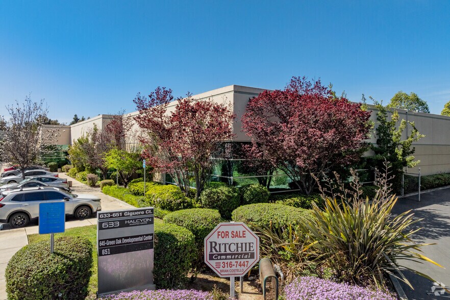 More Photos Of 633-651 Giguere Ct, San Jose Manufacturing For Lease